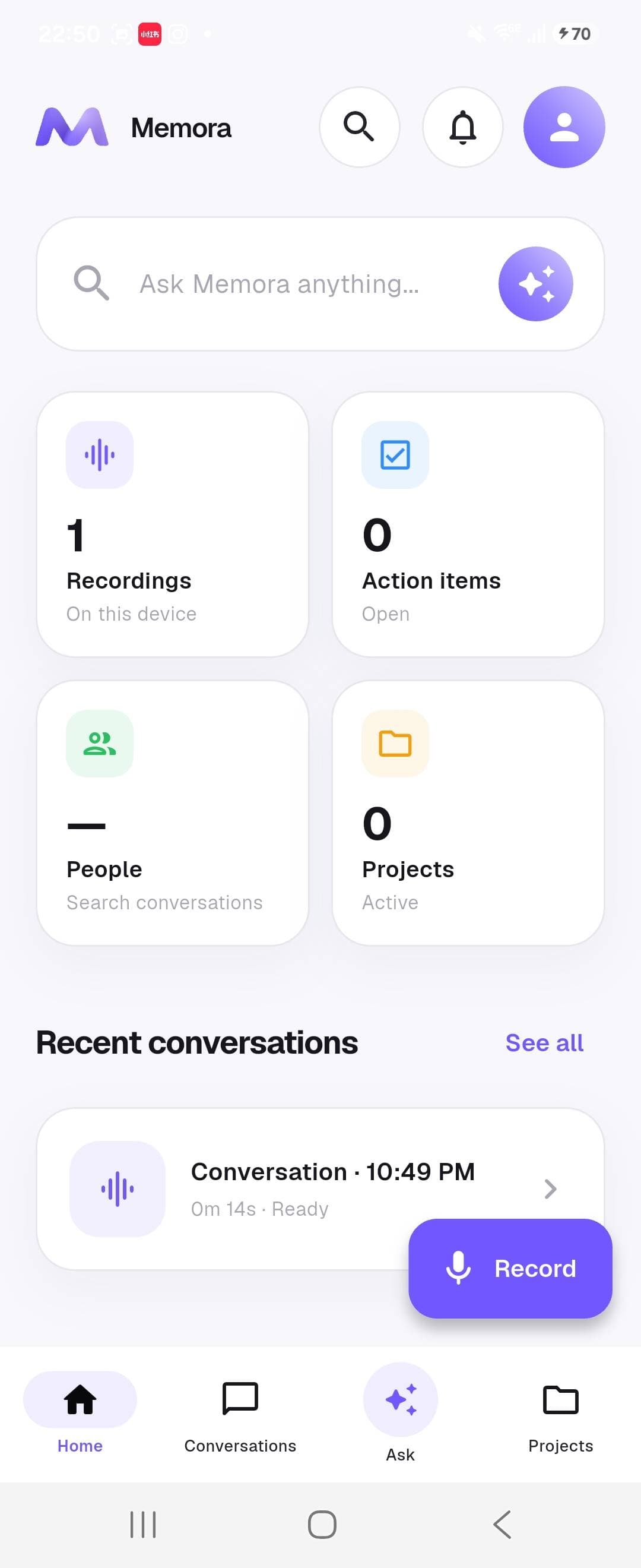 Memora mobile home screen showing recordings, actions, projects and Ask Memora
